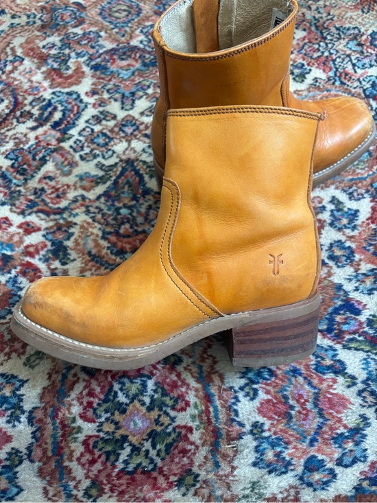 Frye Shoes - Vintage Frye Campus 6